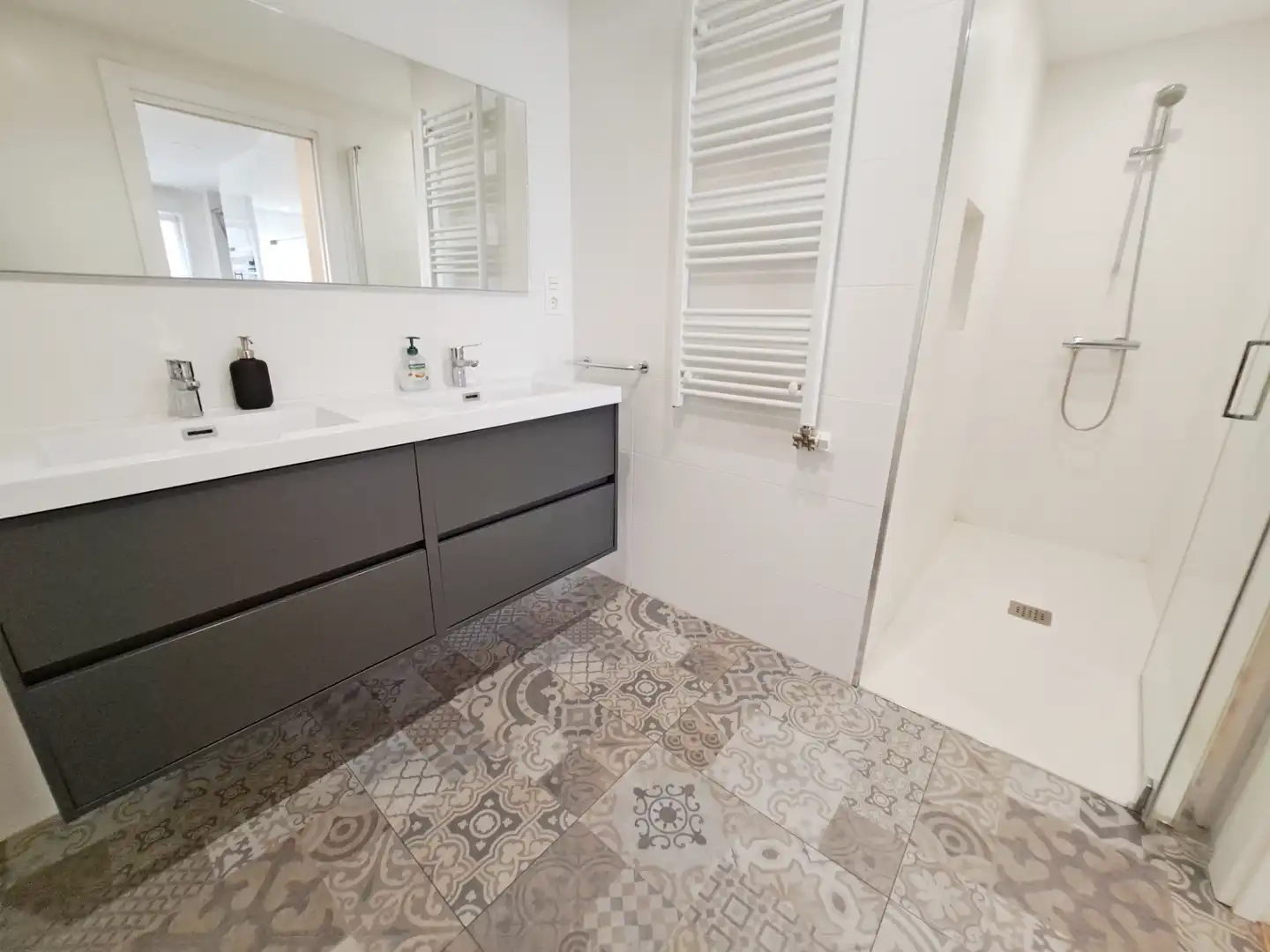Baño de Piso en venta en Vitoria - Gasteiz con Calefacción, Terraza y Trastero