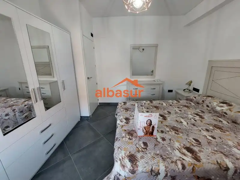 Habitación de Piso de alquiler en Córdoba con Aire acondicionado, Terraza y Amueblado
