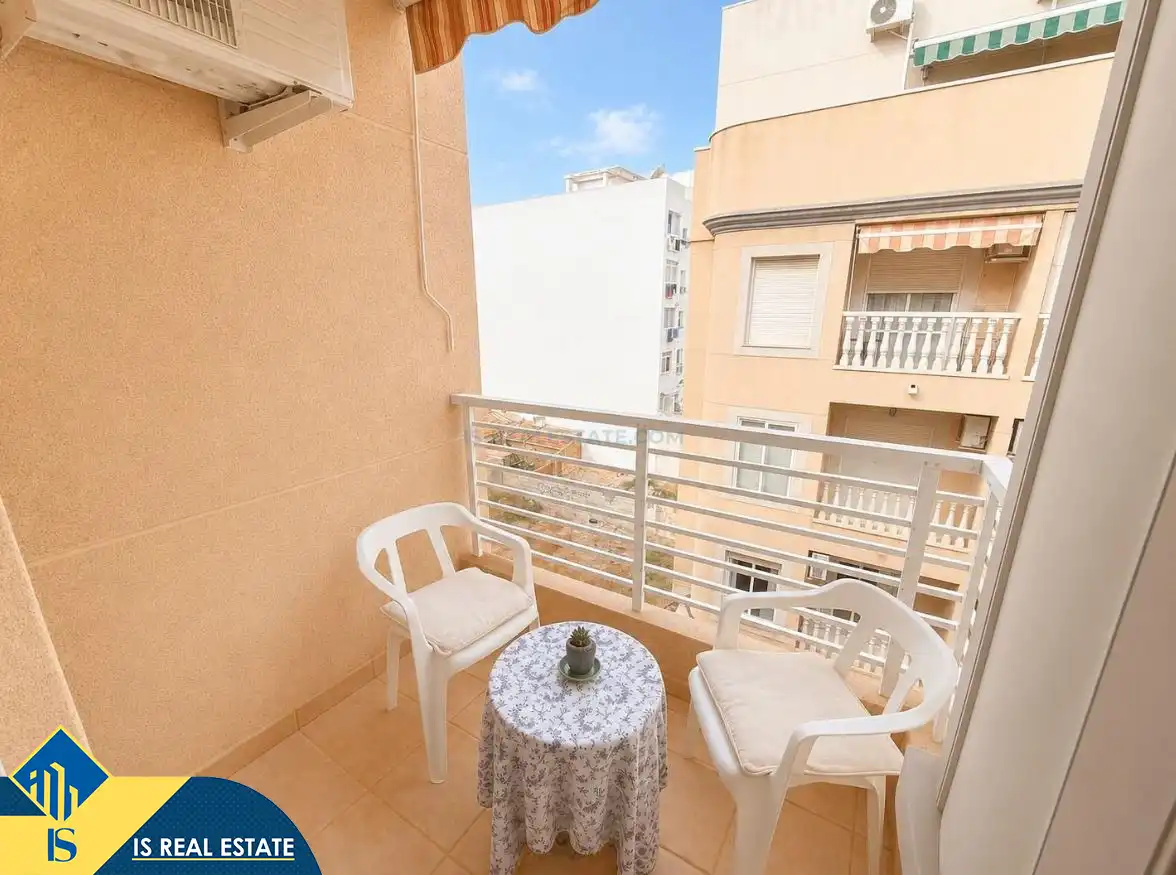Apartamento con piscina en venta en Playa del Cura, imagen 2