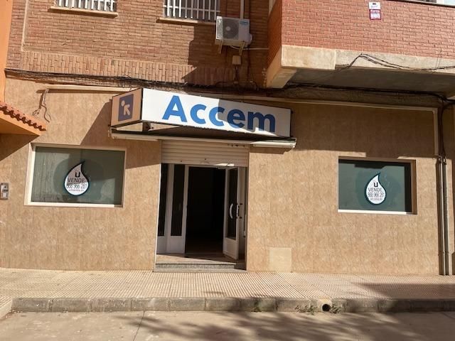Vista exterior de Local en venta en Cartagena