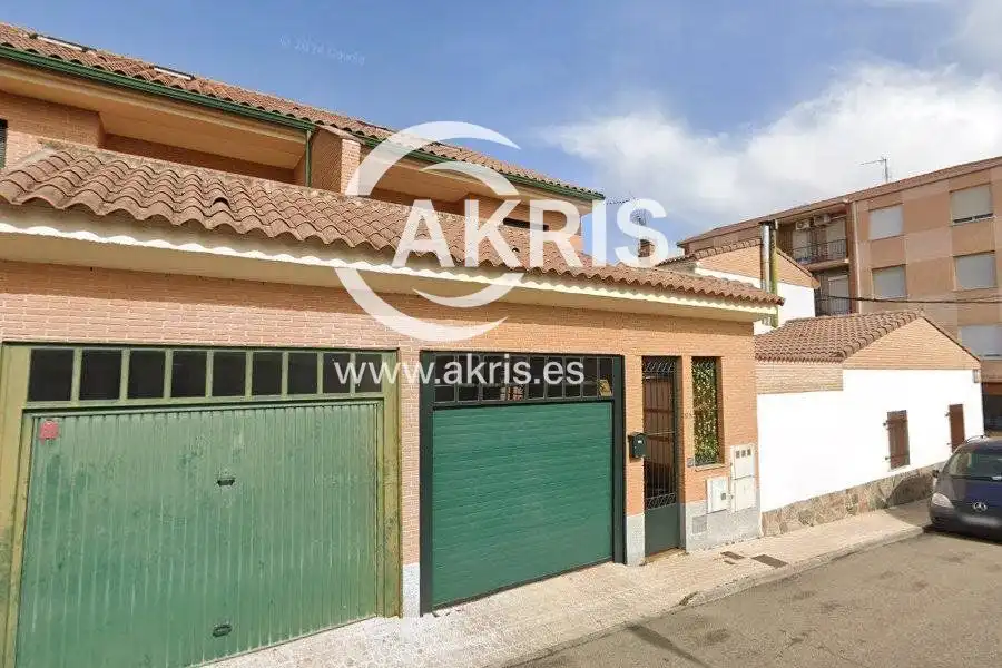 Chalet en venta en Calle Beato Liberio González