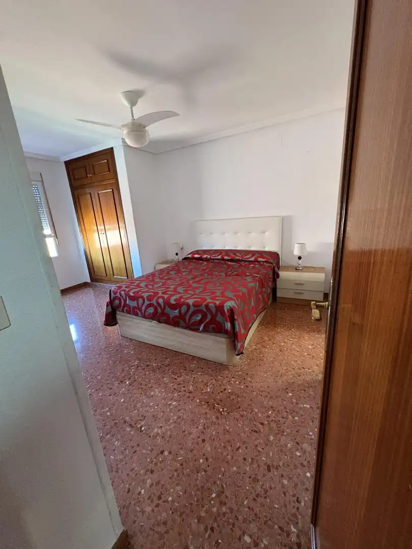 Dormitori de Pis en venda en Alicante / Alacant amb Piscina comunitària