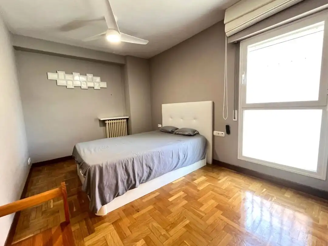 Habitación de Piso en venta en Barañáin / Barañain con Calefacción, Trastero y Amueblado