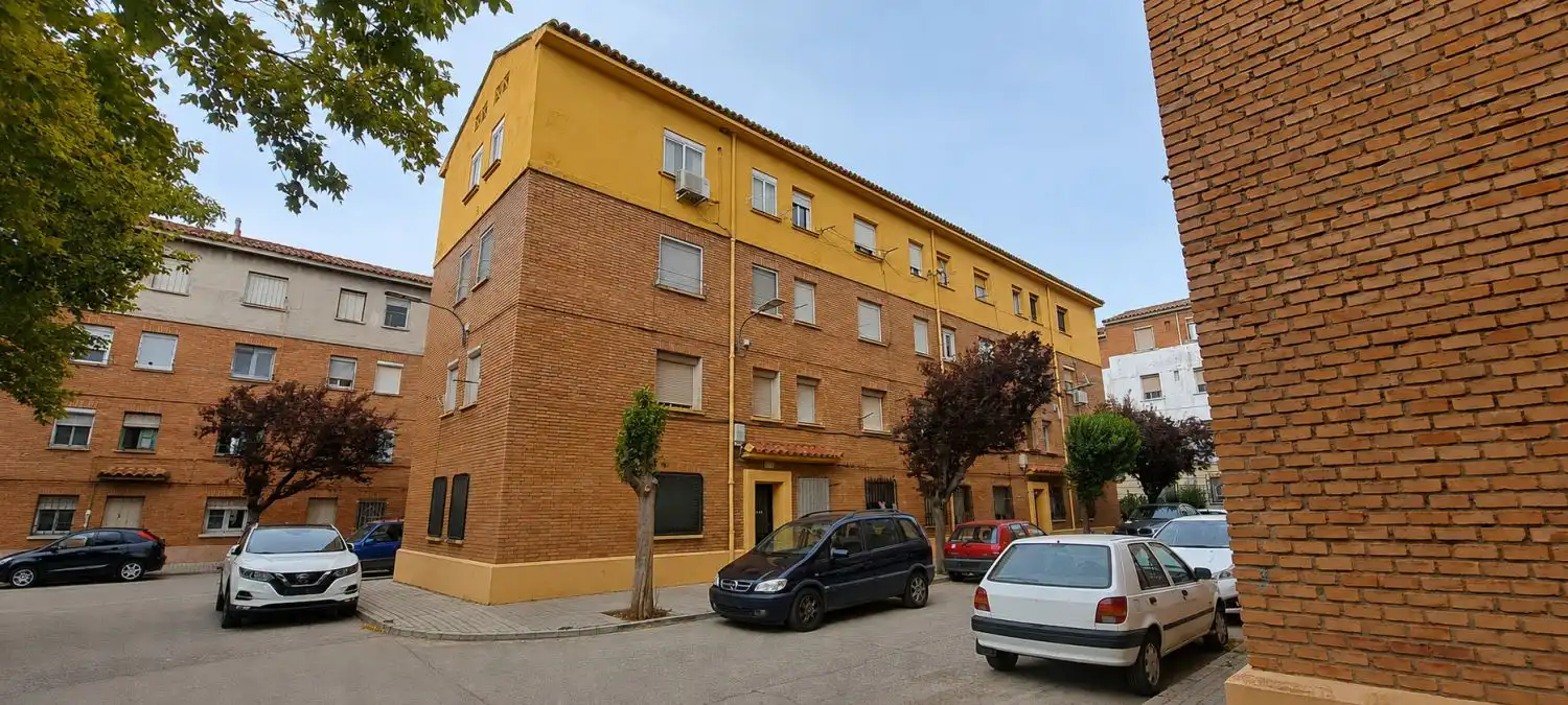 Vista exterior de Piso en venta en Calatayud con Calefacción y Balcón