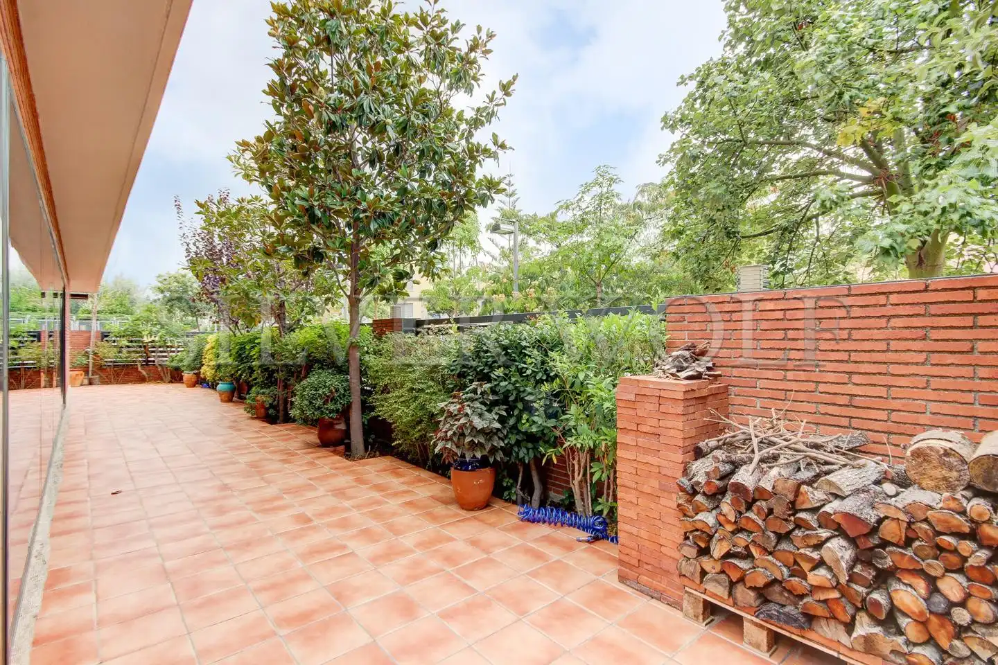 Jardí de Casa o xalet en venda en Viladecans amb Aire condicionat, Calefacció i Jardí privat