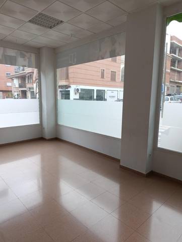 Local comercial en Alquiler en Bullas
