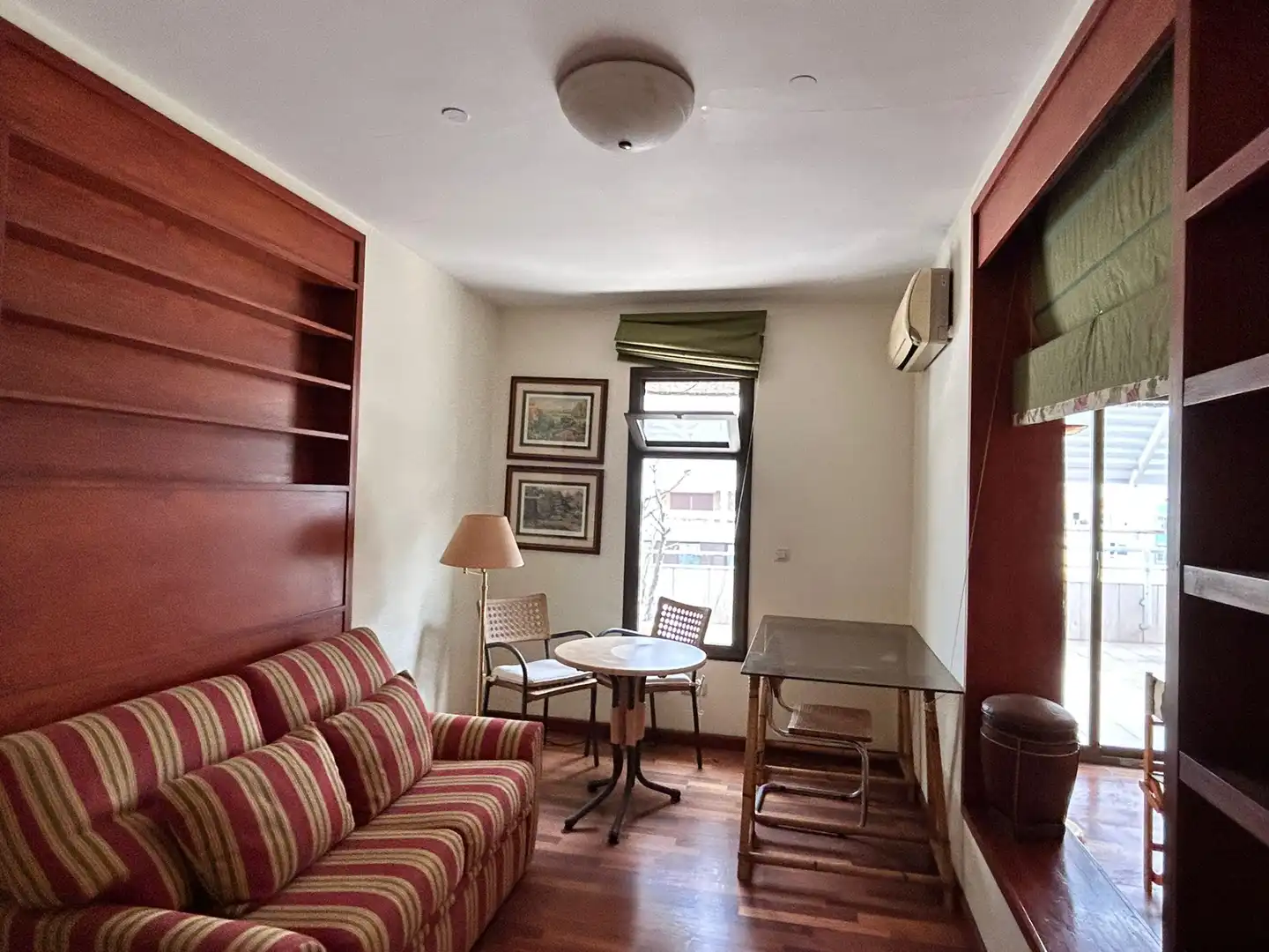 Wohnzimmer von Dachboden zum Verkauf in Santa Cruz de Tenerife mit Privatgarten, Parkett und Schwimmbad