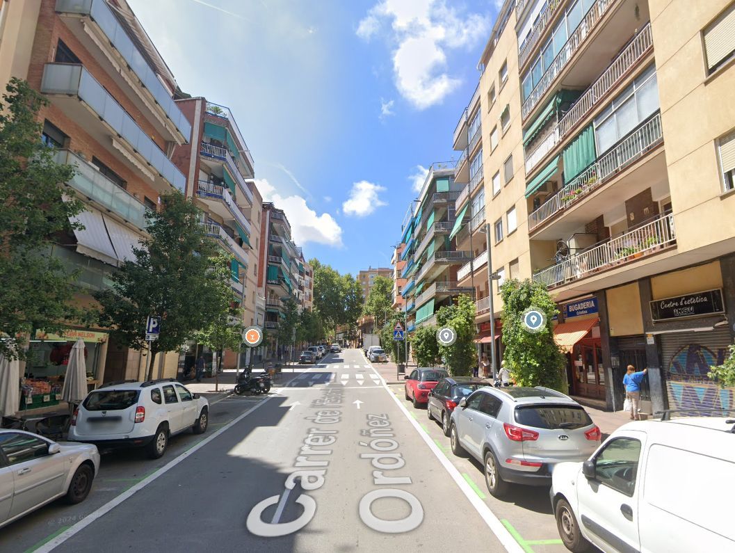Vista exterior de Pis en venda en  Barcelona Capital