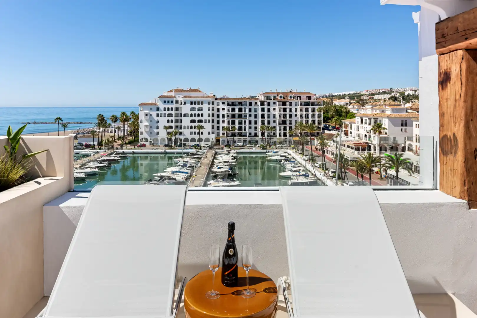 Habitación de Ático en venta en Manilva con Aire acondicionado, Terraza y Piscina