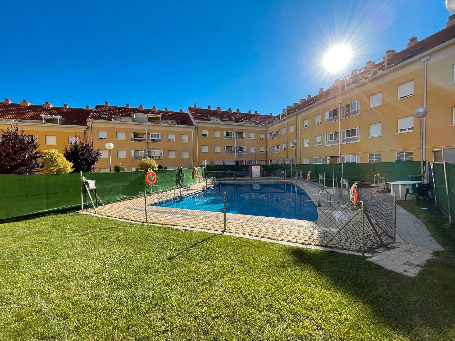 Swimming pool of Flat for sale in Aranjuez  with Heating and Community pool