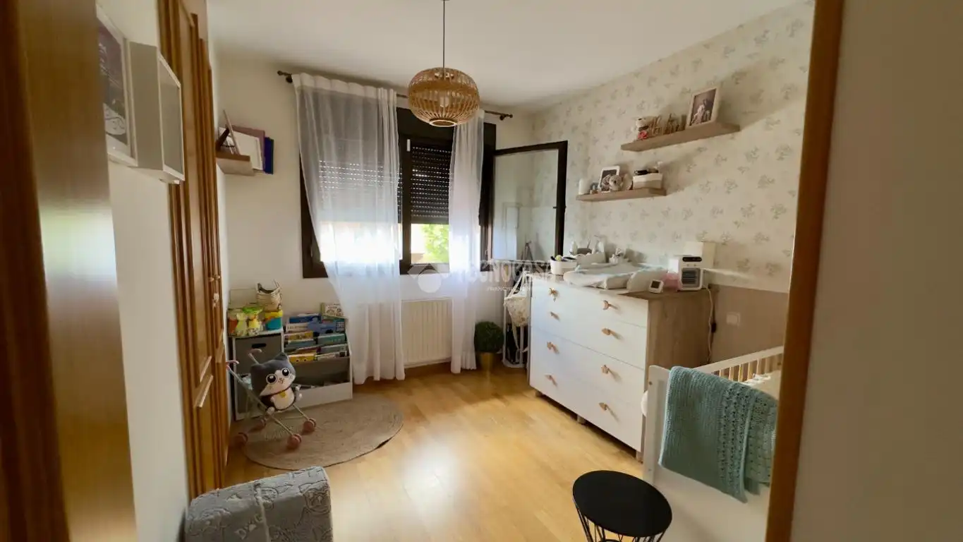 Habitación de Piso en venta en Boadilla del Monte con Calefacción