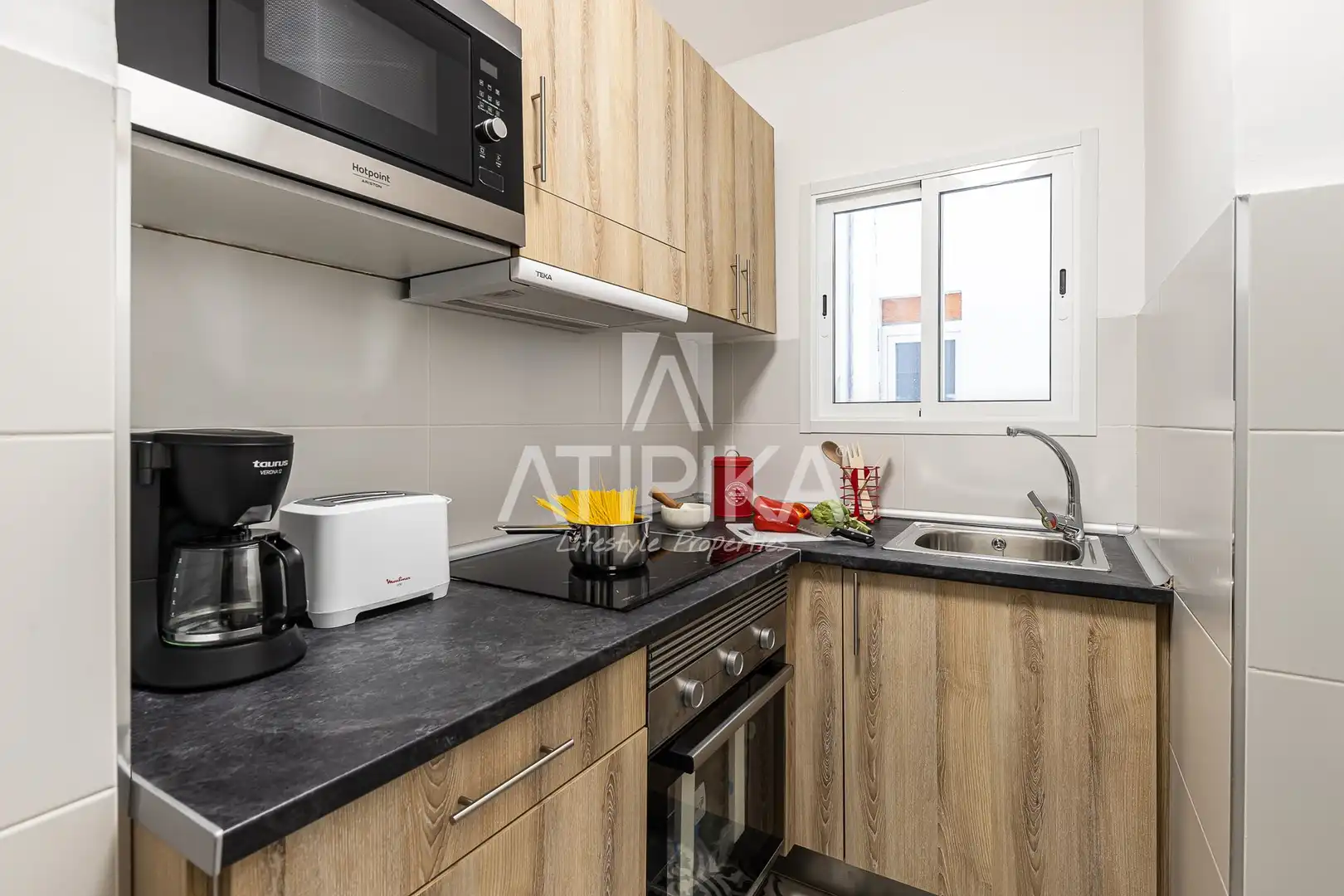 Kitchen of Flat for rent in Barcelona  with Air Conditioner, Heating and Parquet flooring