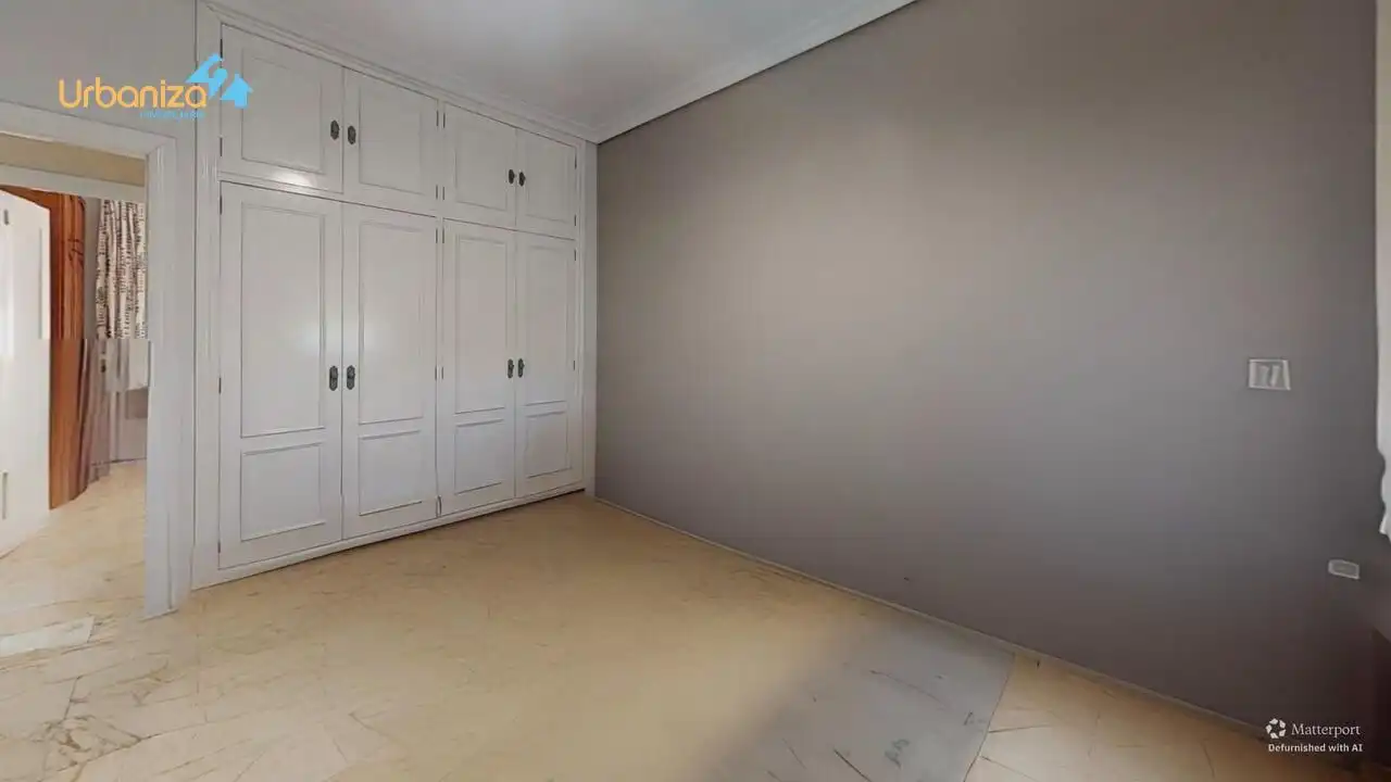 Habitación de Casa o chalet en venta en Badajoz con Aire acondicionado, Jardín privado y Terraza