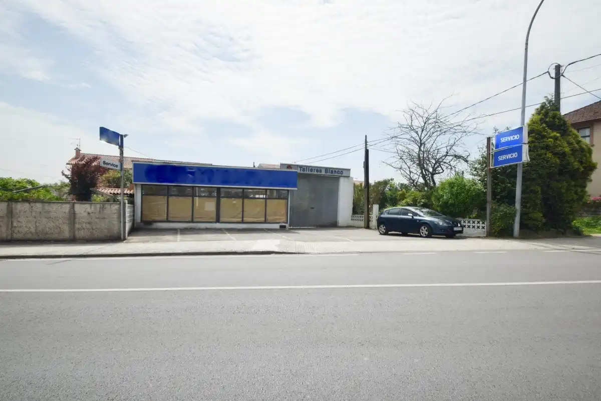 Locale commerciale in vendita a Cambre, imagen 3