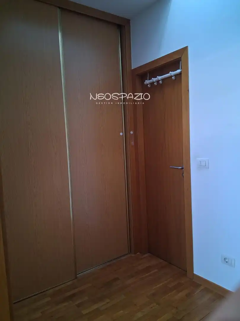 Duplex with lift to rent in Estrada da Granxa, imagen 5