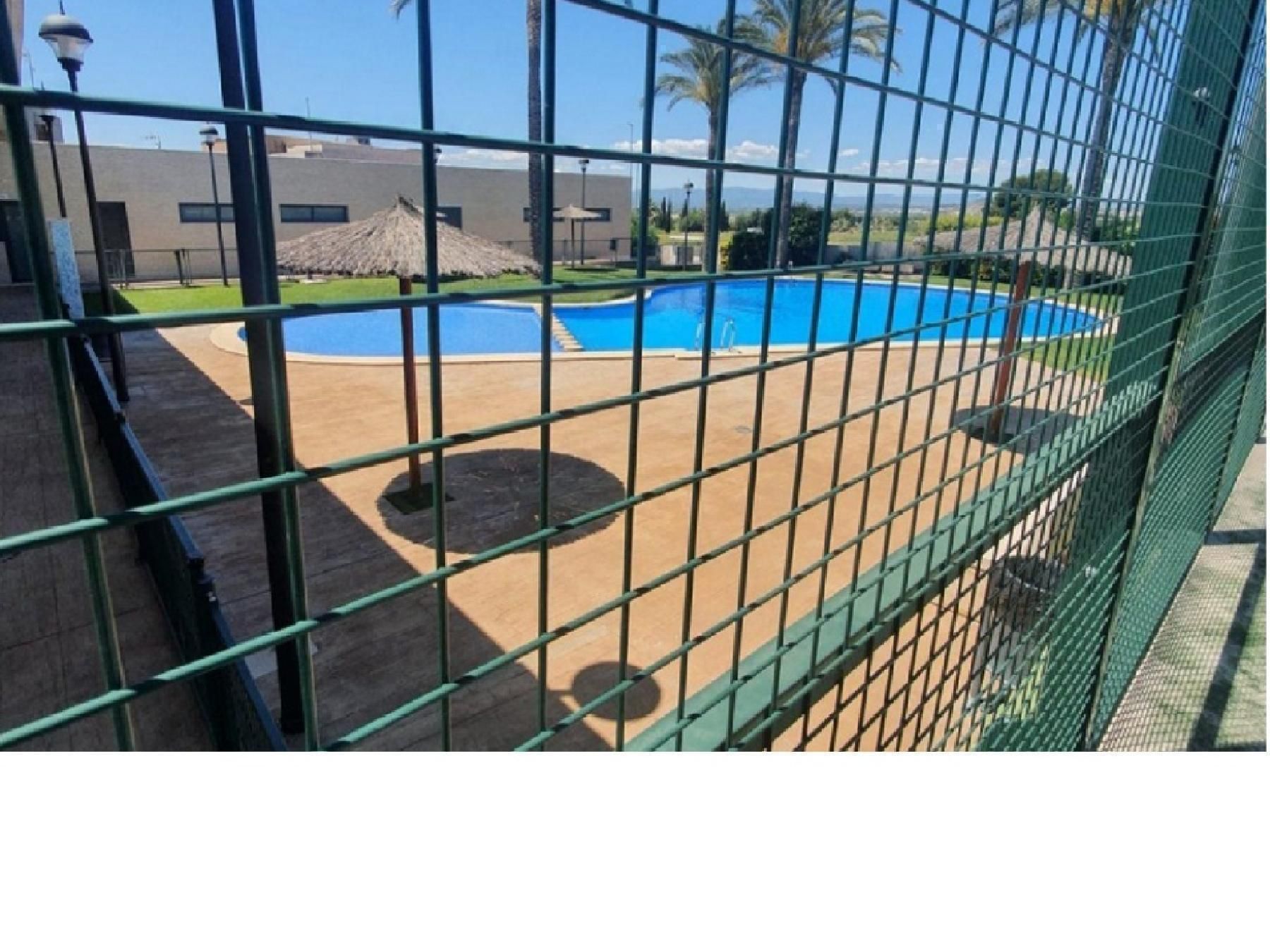 Piscina de Residencial en venta en La Pobla de Vallbona