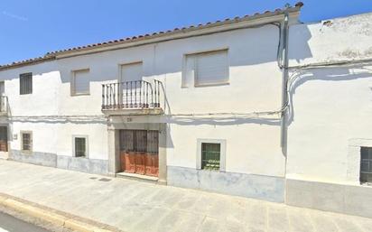 Exterior view of House or chalet for sale in Alcaracejos