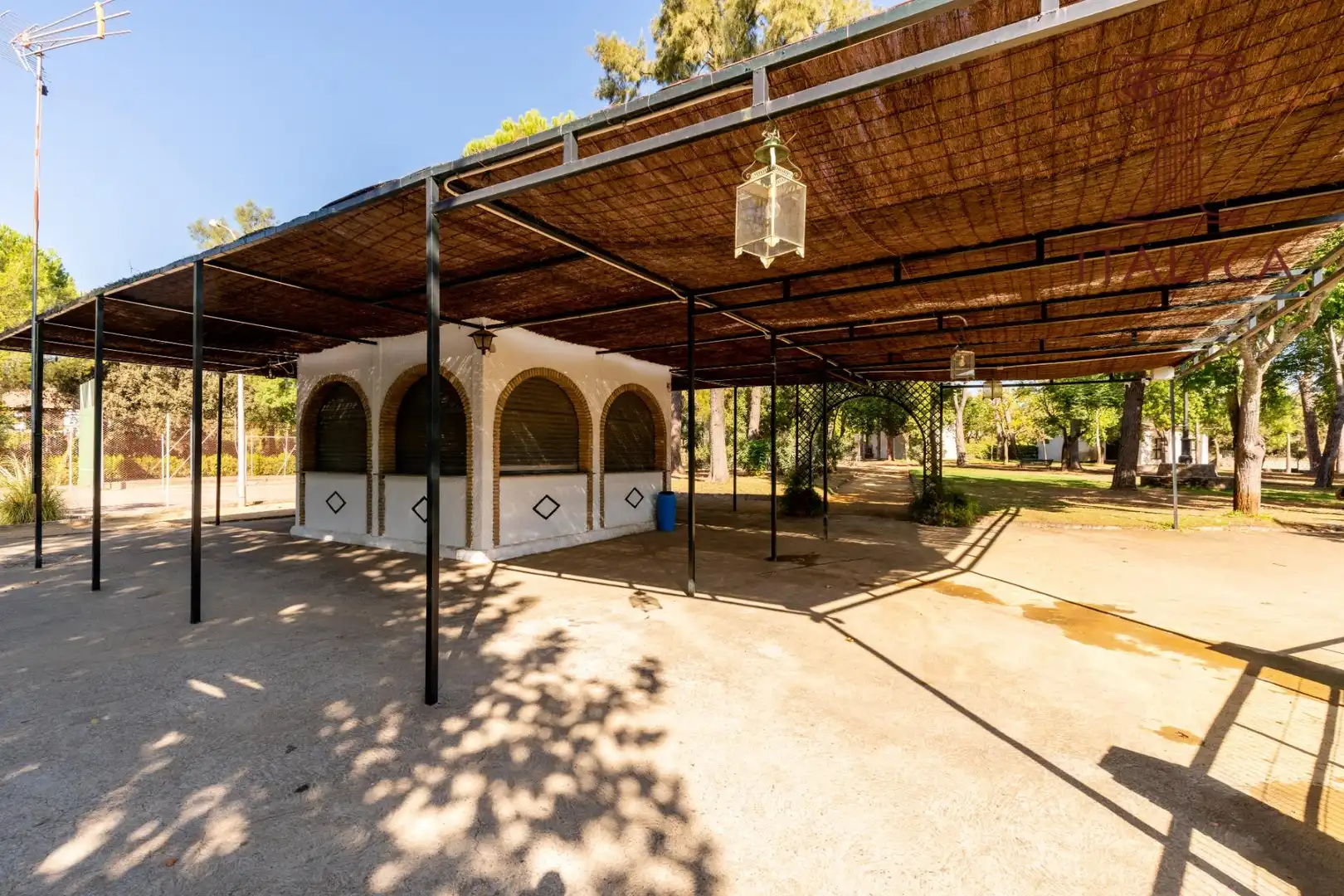 Exterior view of Houses for sale in El Castillo de las Guardas  with Private garden, Terrace and Community pool