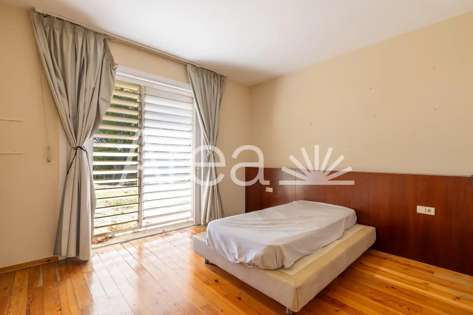 Bedroom of Houses for sale in Rocaferrera