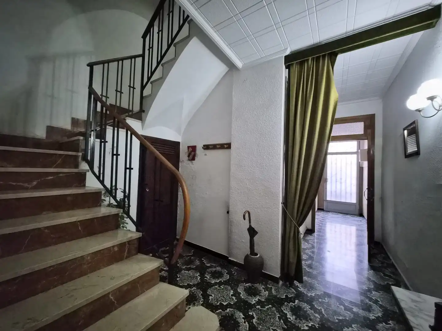 Casa amb terrassa en venda a Avenida Alemania-Italia, imagen 3