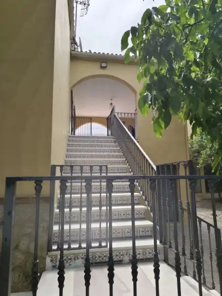 Finca rústica en venta en Lucena con Aire acondicionado, Terraza y Piscina