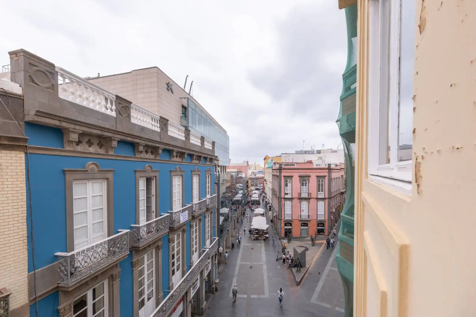 Vista exterior de Àtic en venda en Las Palmas de Gran Canaria amb Aire condicionat, Calefacció i Terrassa