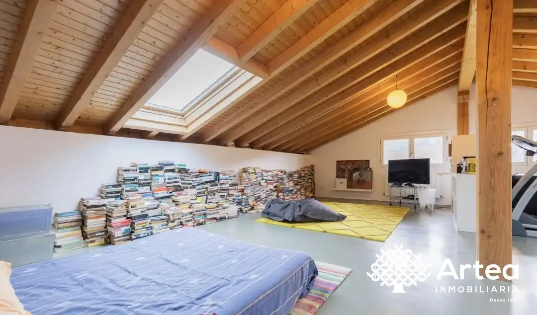 Bedroom of Detached homes for sale in Lezama  with Heating, Private garden and Terrace