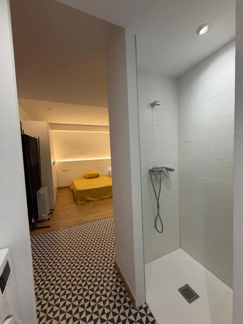 Badezimmer von Loft zum Verkauf in Eixample Sud – Migdia