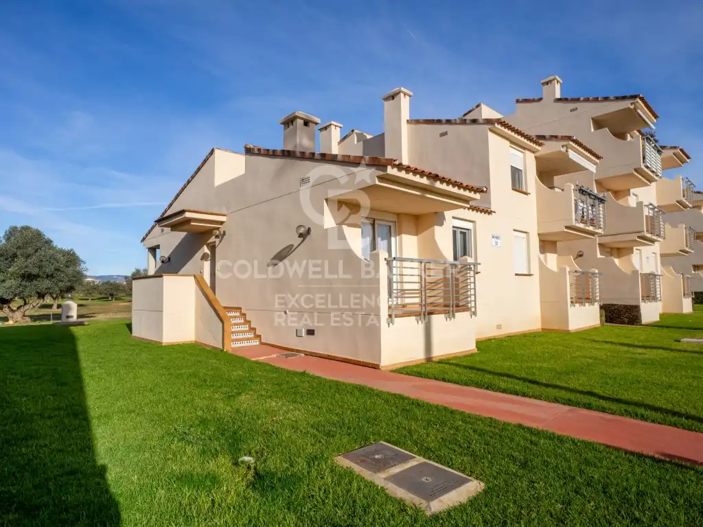 Casa adosada en venta en Calle Madrid Urb. Panoramica, San Jorge / Sant Jordi