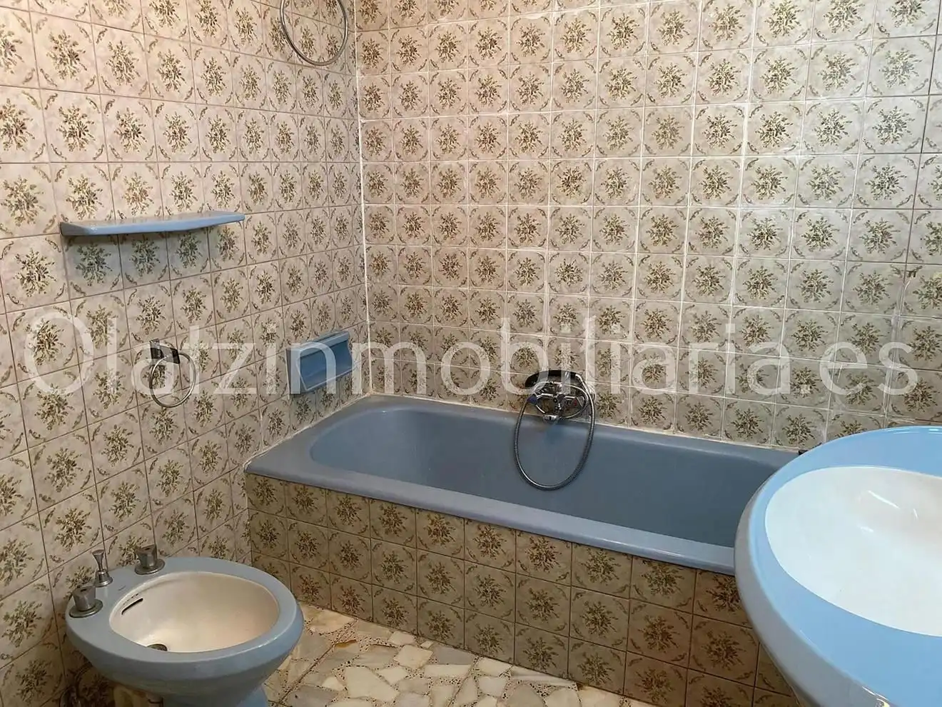 Bathroom of Flat for sale in Balmaseda  with Heating and Terrace