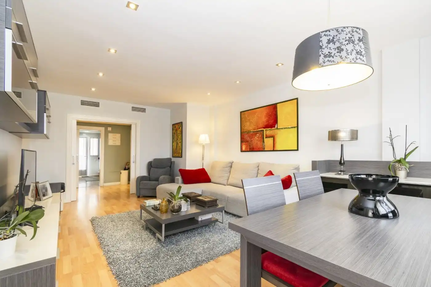 Wohnung mit Terrasse zum Verkauf in Calle Carmen Conde 83, imagen 2