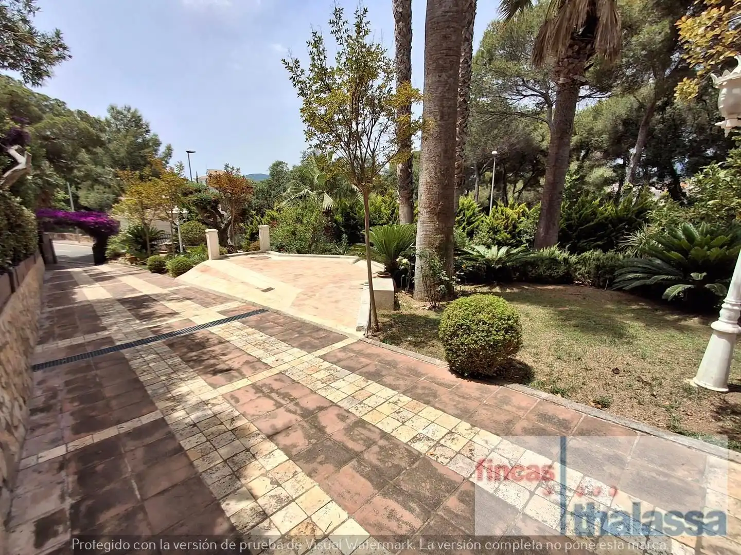 Casa amb piscina en venda a Fenals, imagen 5