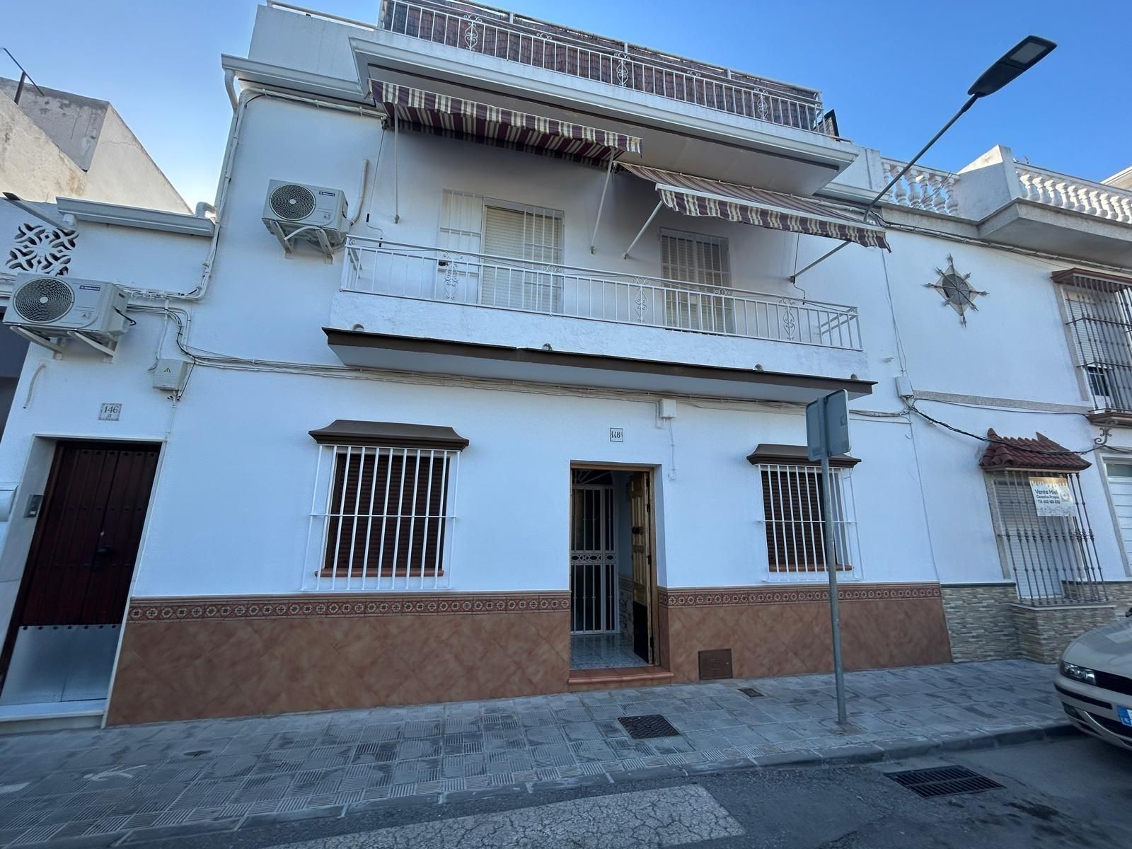Vista exterior de Casa o xalet en venda en Utrera