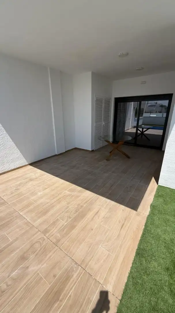 Terrassa de Pis de lloguer en Finestrat amb Aire condicionat, Calefacció i Terrassa