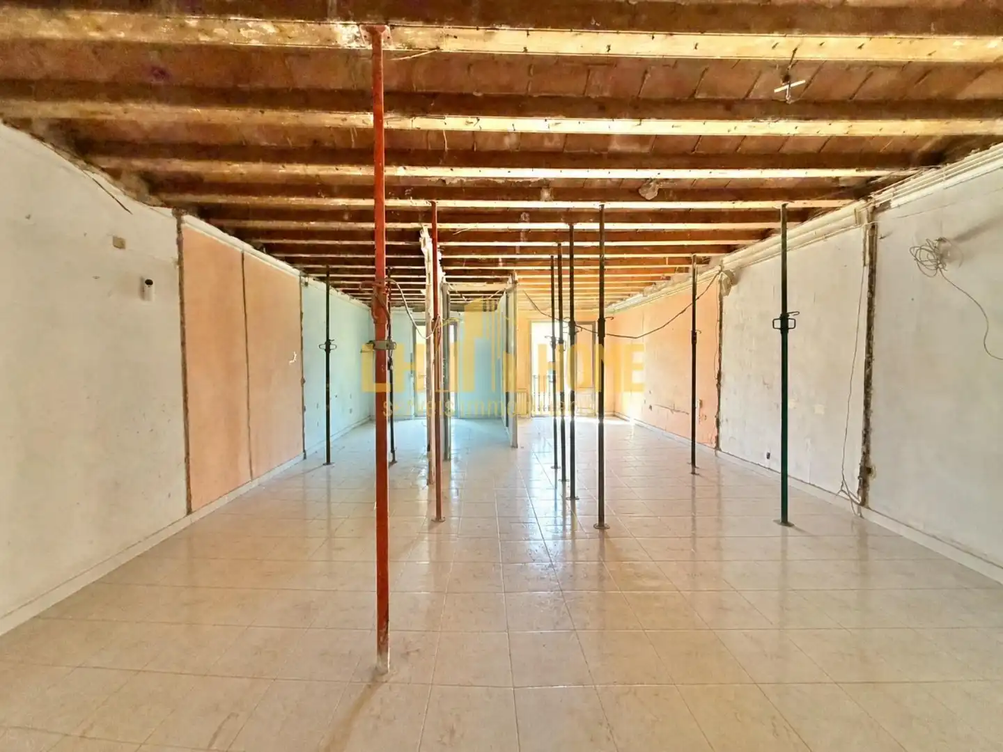 Flat for sale in Barcelona  with Balcony