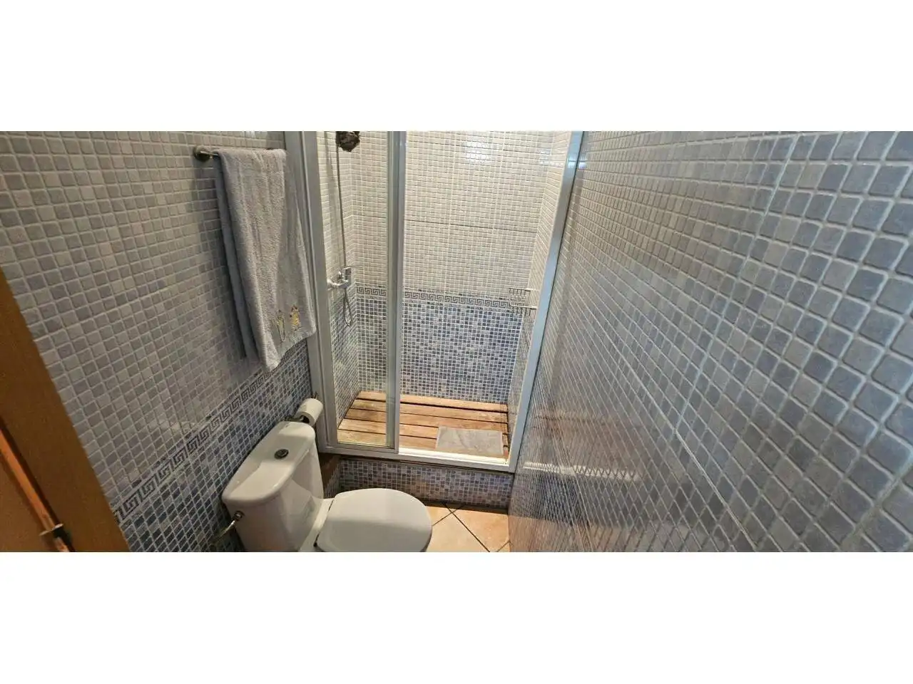 Baño de Piso en venta en Badalona con Aire acondicionado, Jardín privado y Terraza