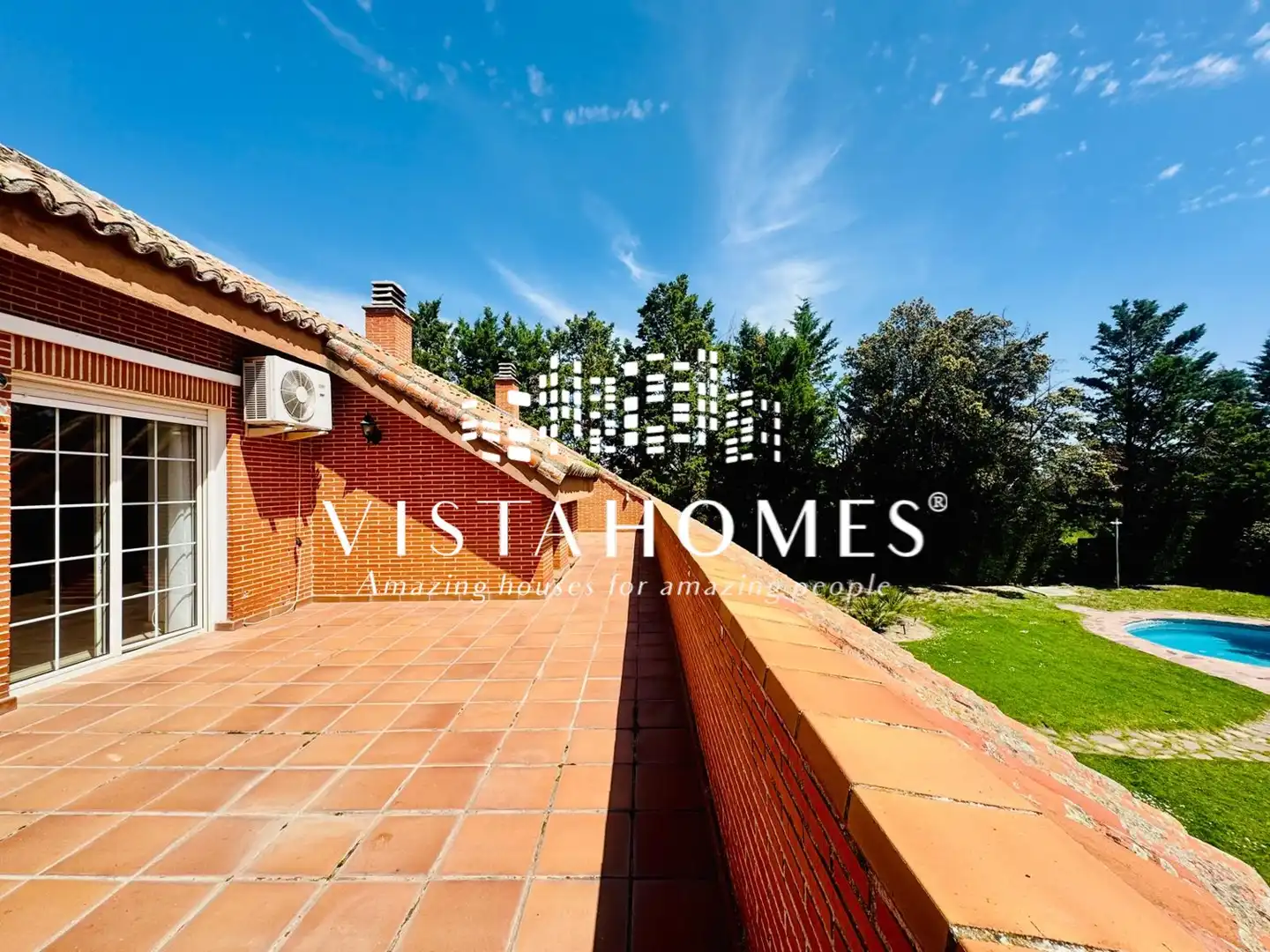 Exterior view of Houses for sale in Ciudalcampo  with Air Conditioner, Heating and Private garden