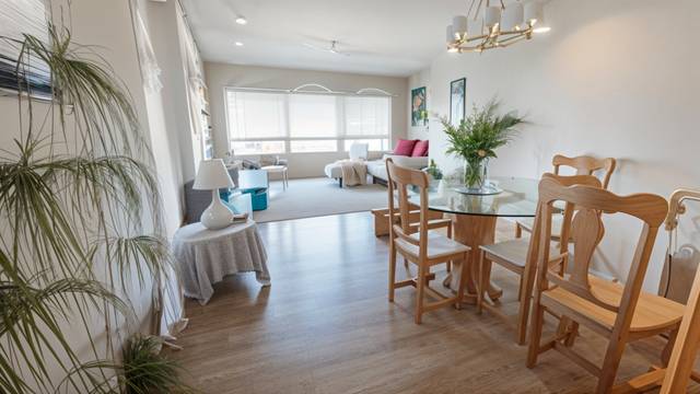 Piso en Venta en Calle Simeón Giménez Reyna en Carranque - Haza Cuevas