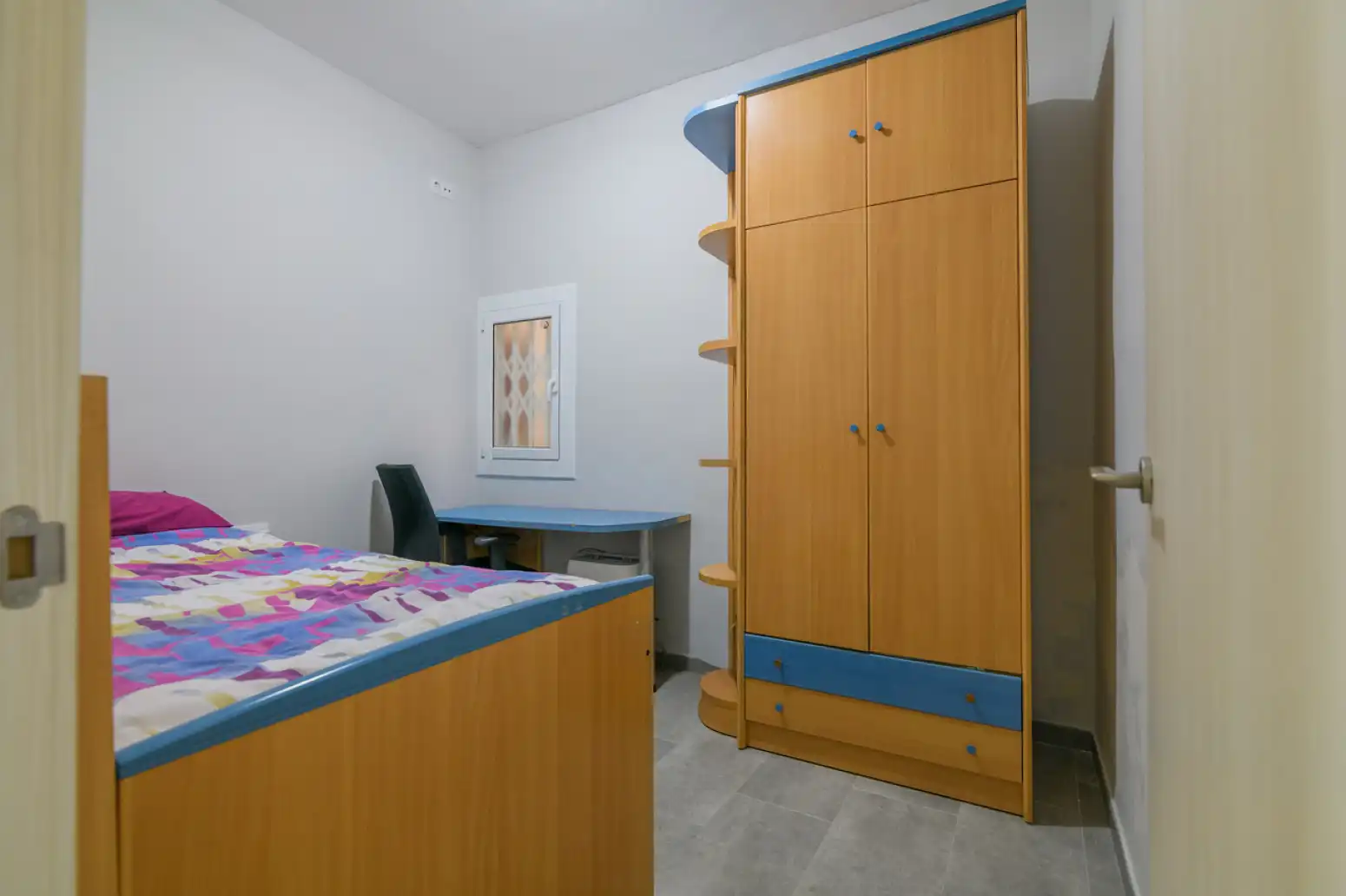 Habitación de Piso en venta en Viladecans con Terraza