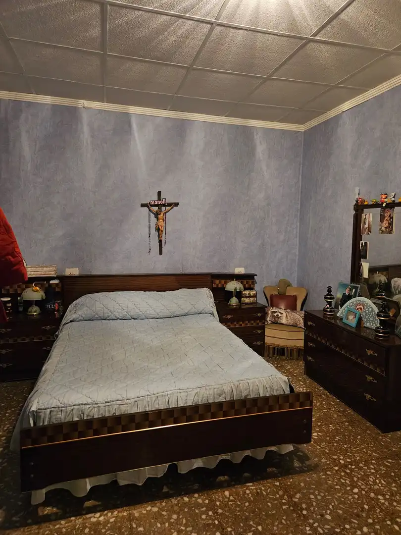Habitación de Casa adosada en venta en Monóvar  / Monòver con Aire acondicionado, Calefacción y Jardín privado