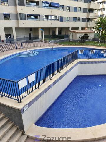 Piso en Alquiler en Carrer de Rafael Lapesa Melgar Gramatic i Lingüist en Camí Reial