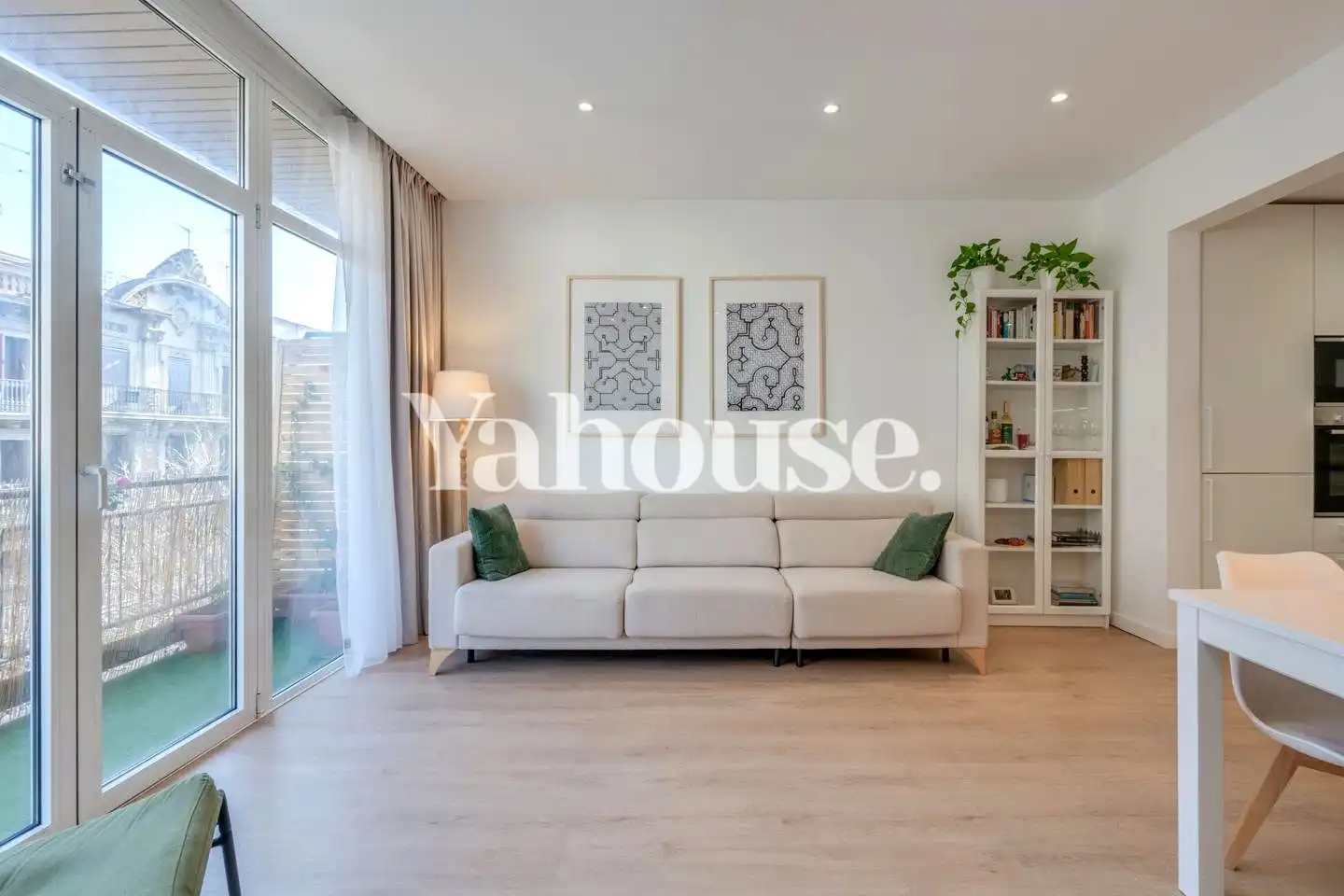Wohnzimmer von Wohnung zum Verkauf in Barcelona mit Klimaanlage, Heizung und Parkett