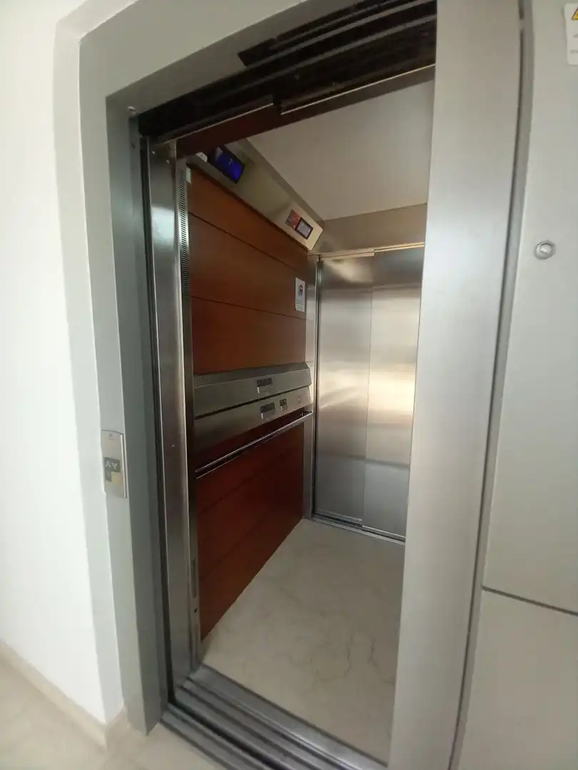 Flat for sale in Ronda  with Air Conditioner, Heating and Community pool