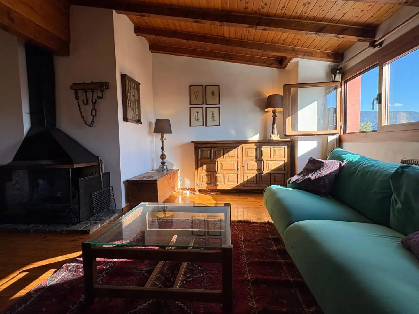 Appartement compact avec jardin à louer à Carrer de Angostina 14