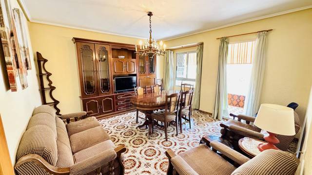 Piso en Alquiler en  Loriguilla en Barrio de Benicalap