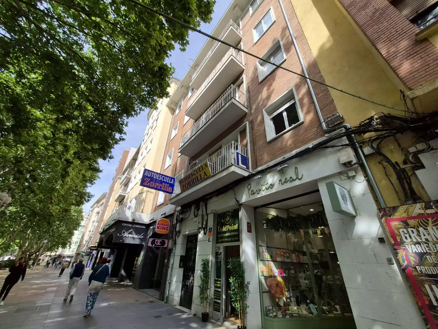 Vista exterior de Piso en venta en Valladolid con Calefacción, Terraza y Balcón