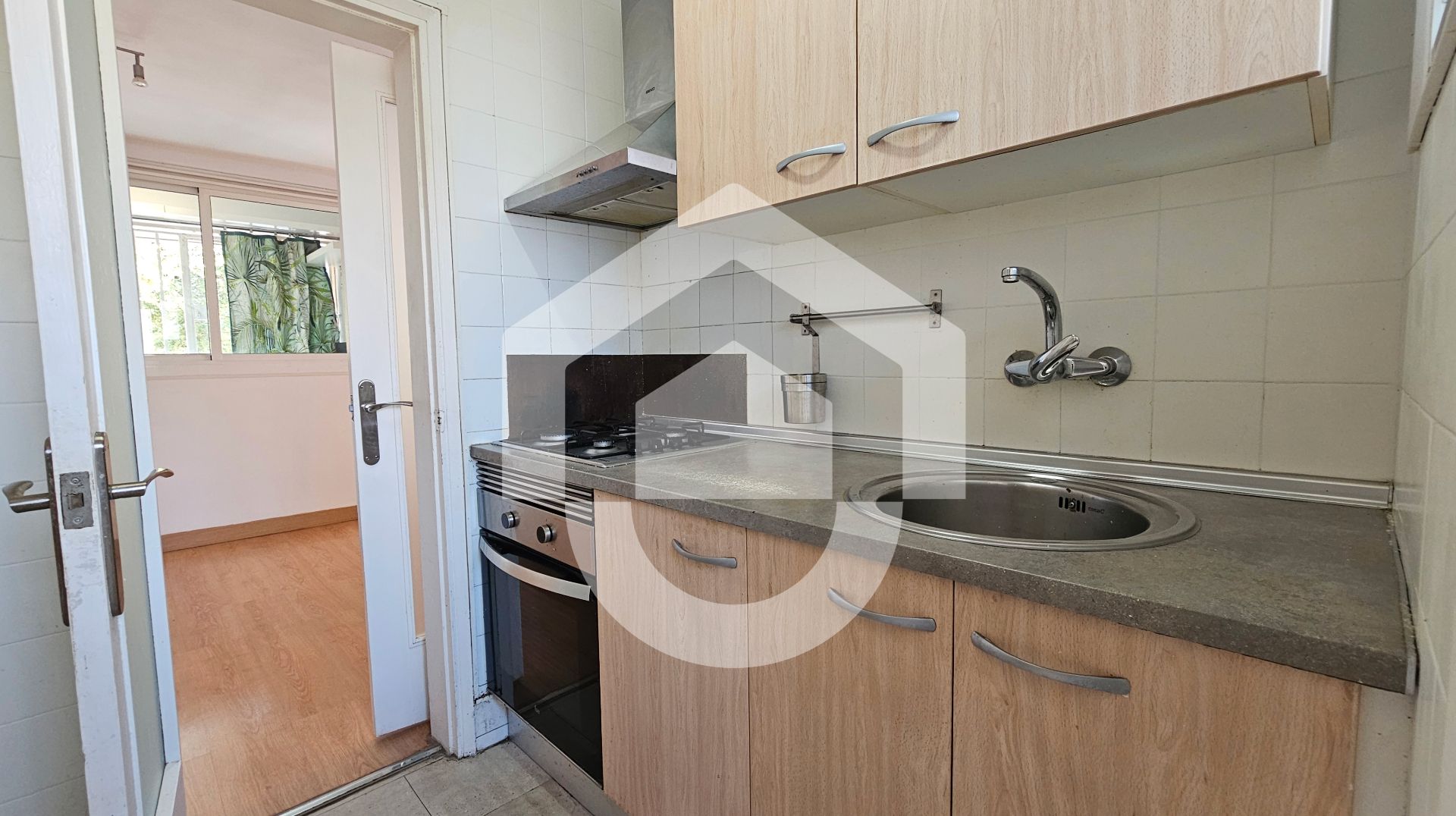 Kitchen of Flat for sale in  Barcelona Capital