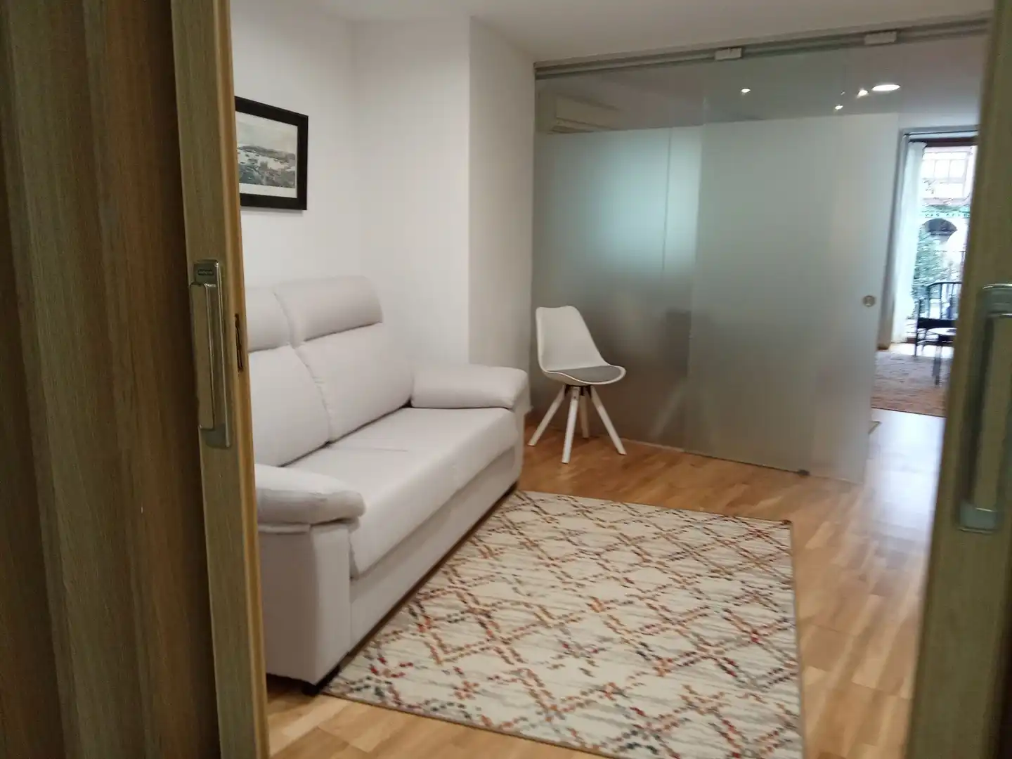Sala de estar de Piso en venta en Torrelavega  con Calefacción, Parquet y Amueblado