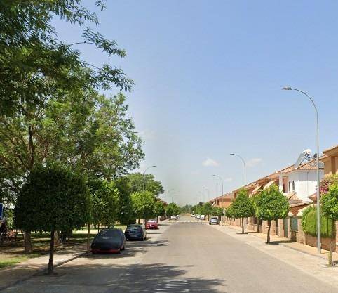 Casa-chalet en Venta en  DEL REINO UNIDO en Rinconada