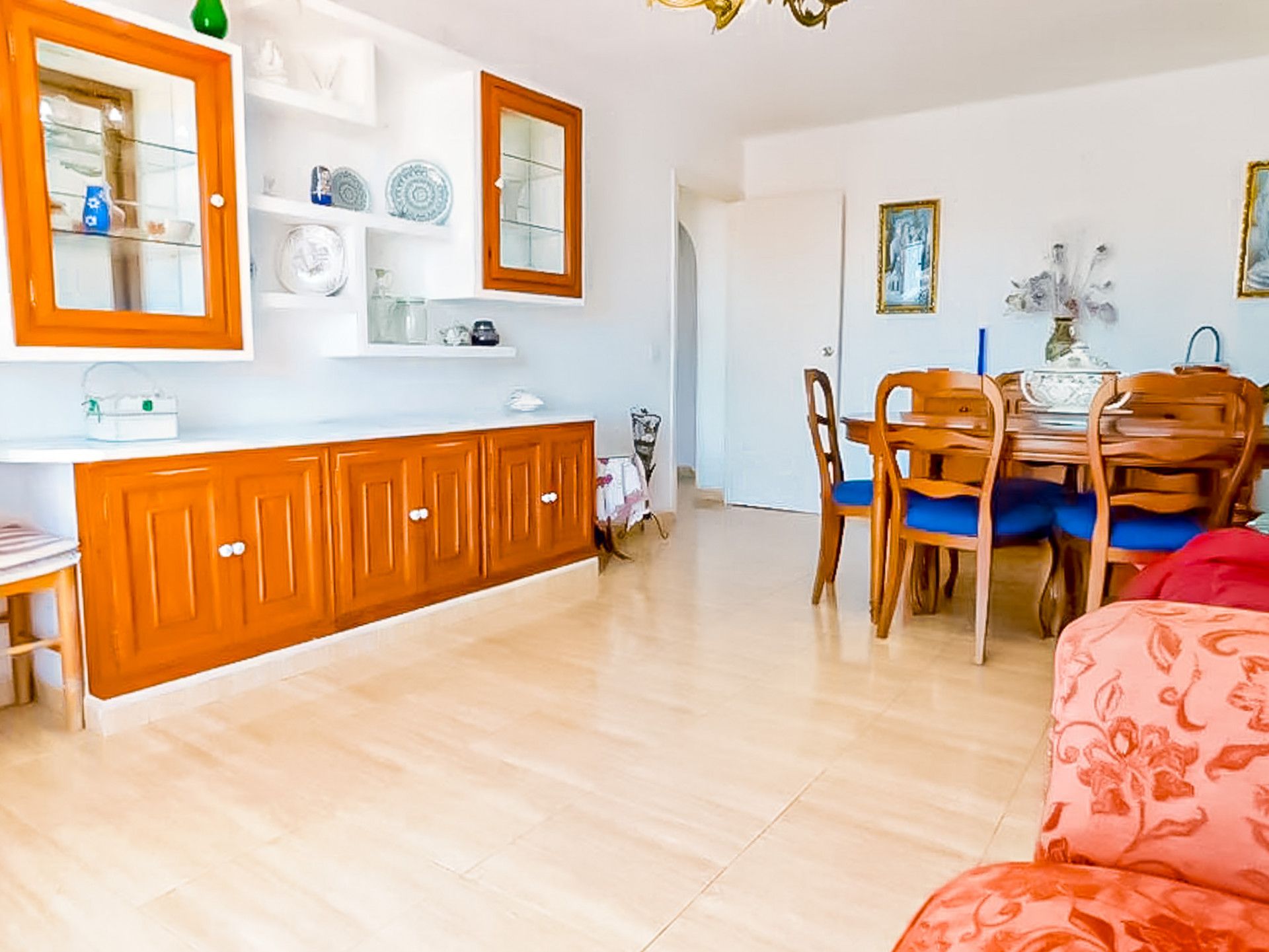 Menjador de Apartament en venda en Marbella amb Aire condicionat i Terrassa